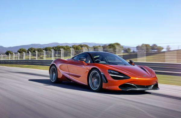 Rent a Mclaren 720 S