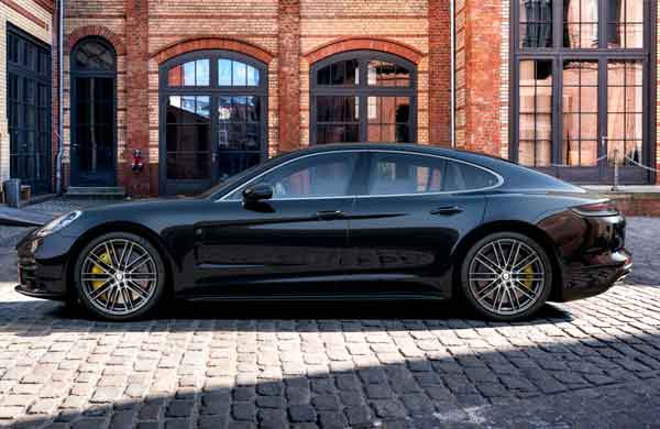 Porsche Panamera Rental in Europe