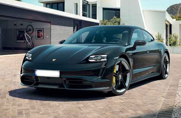 Alquiler de un Porsche Taycan 4S en Europa