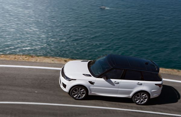 Alquila un Range Rover Sport HSE