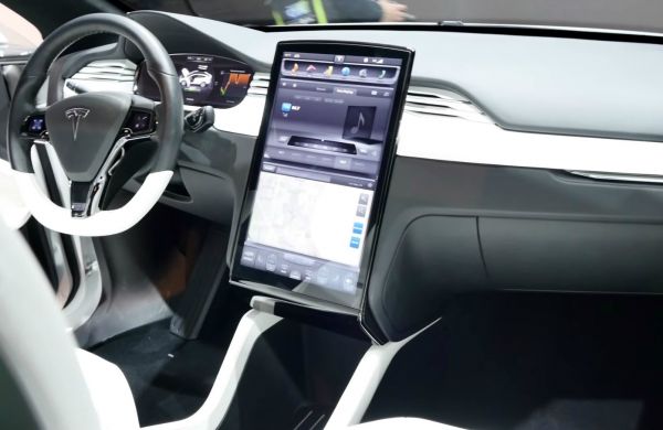 Reserva un Tesla X